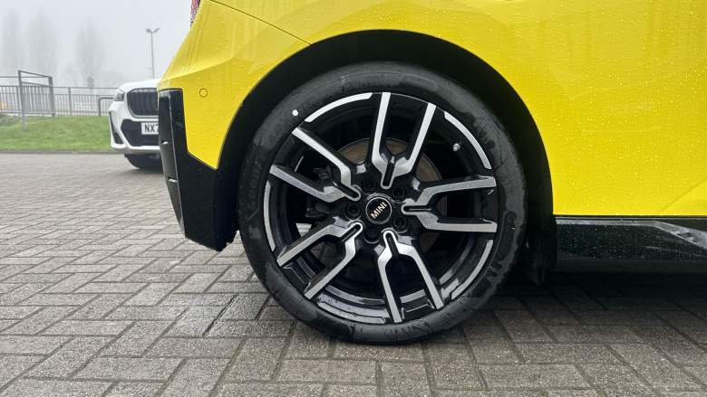 MINI Cooper 135kW E Sport [Level 2] 41kWh 3dr Auto Electric Hatchback